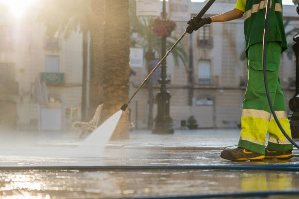 Best Pressure Washing Patio  in Wellman, IA